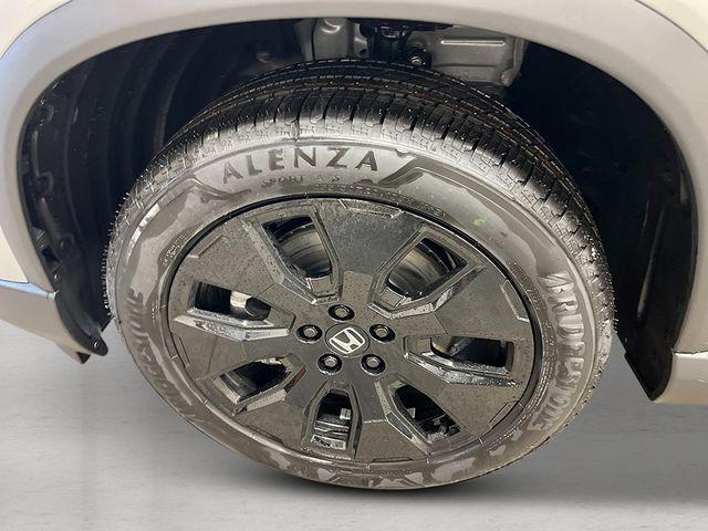 new 2026 Honda Pilot car, priced at $56,490