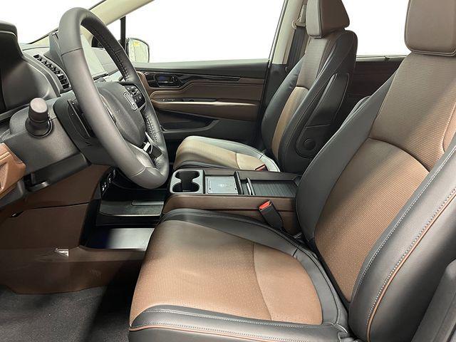 new 2026 Honda Odyssey car, priced at $54,638