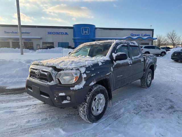 used 2014 Toyota Tacoma car, priced at $18,555