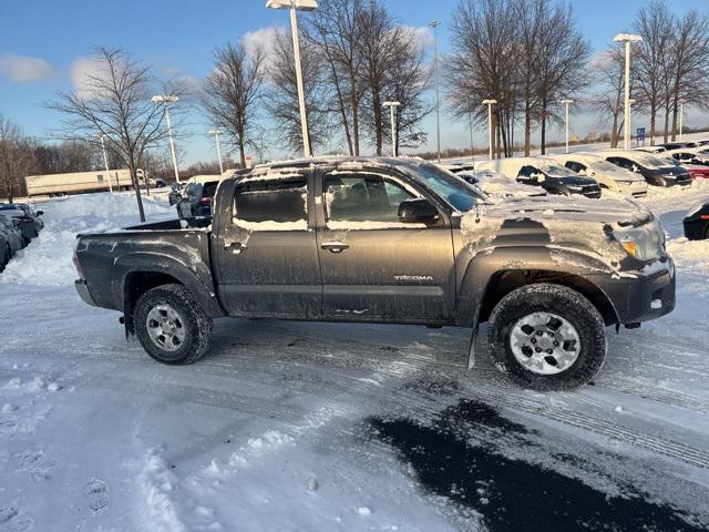 used 2014 Toyota Tacoma car, priced at $18,555