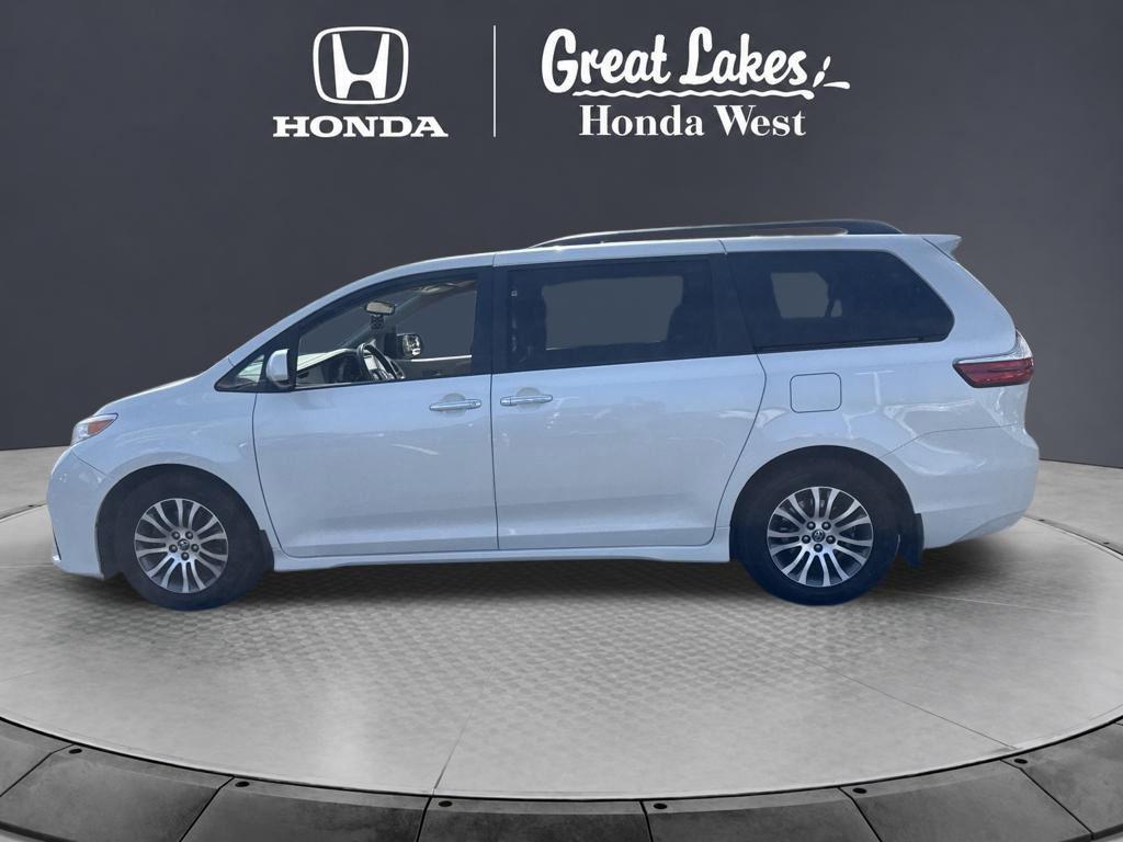 used 2018 Toyota Sienna car, priced at $26,131