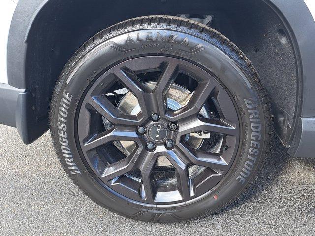 new 2025 Honda Pilot car, priced at $53,750