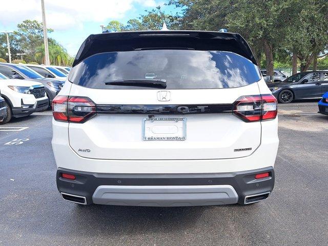 new 2025 Honda Pilot car, priced at $53,750