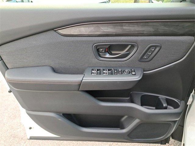 used 2026 Honda Passport car, priced at $41,900