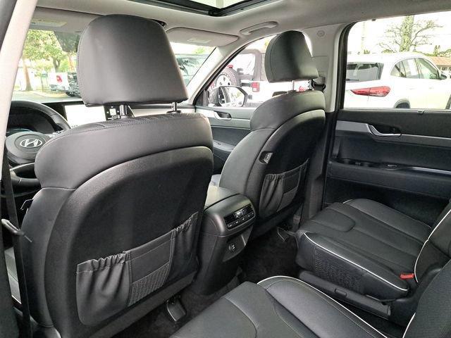 used 2024 Hyundai Palisade car, priced at $35,587