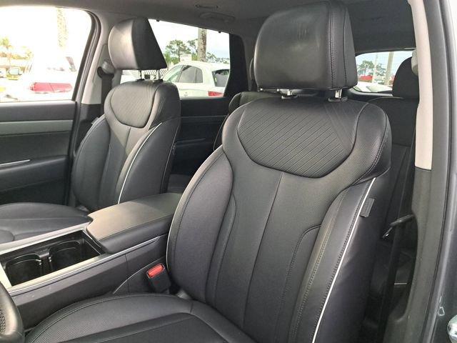used 2024 Hyundai Palisade car, priced at $35,587