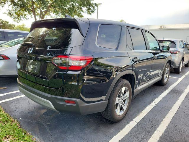 used 2024 Honda Pilot car, priced at $40,187