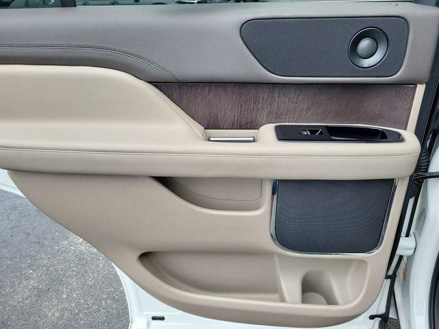 used 2024 Lincoln Navigator car, priced at $71,187
