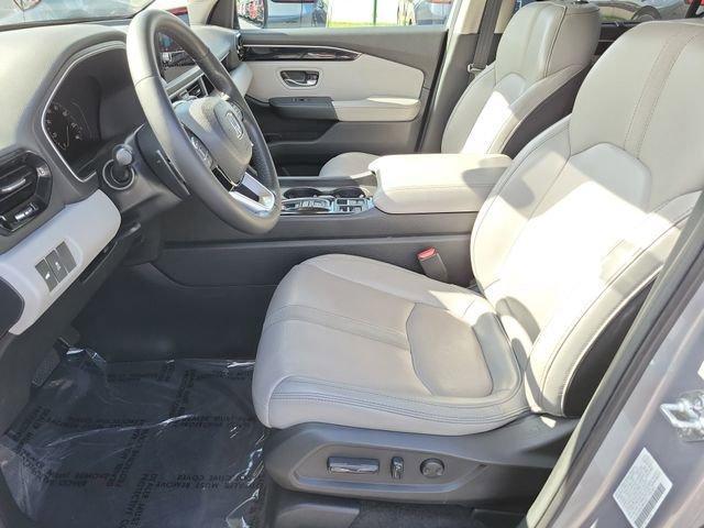 used 2024 Honda Pilot car, priced at $37,287