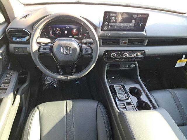 new 2026 Honda Pilot car, priced at $46,445