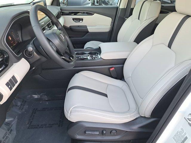 new 2026 Honda Pilot car, priced at $46,445