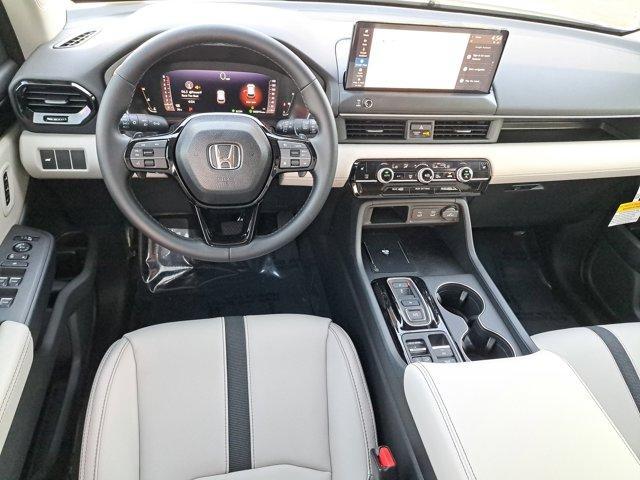new 2026 Honda Pilot car, priced at $46,445