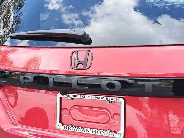 new 2026 Honda Pilot car, priced at $50,317