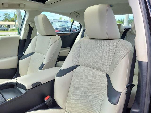 used 2024 Lexus ES 350 car, priced at $39,387