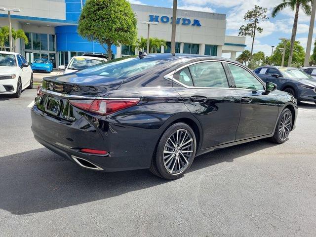used 2024 Lexus ES 350 car, priced at $39,387