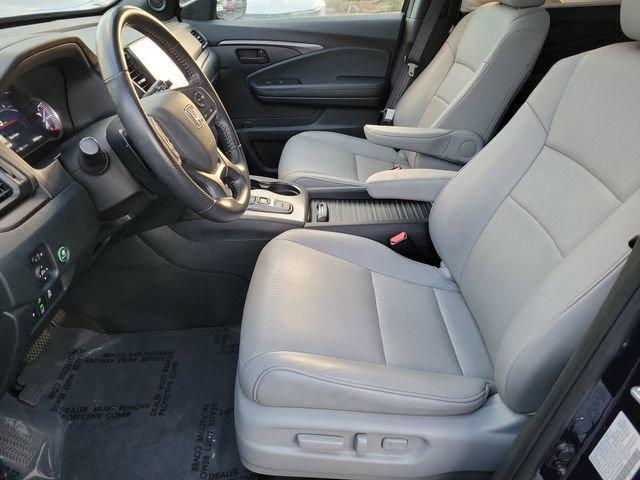 used 2023 Honda Passport car, priced at $31,887