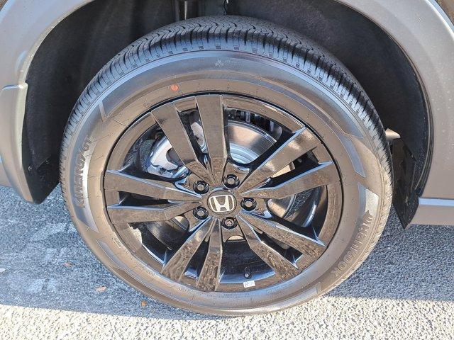 new 2026 Honda HR-V car, priced at $31,250