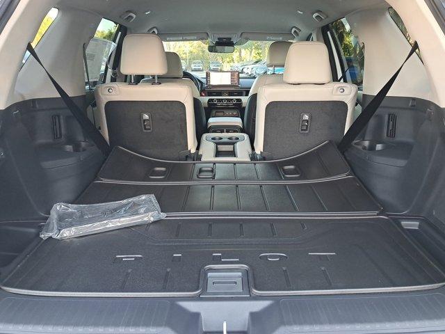 new 2026 Honda Pilot car, priced at $46,445