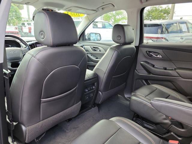 used 2021 Chevrolet Traverse car, priced at $27,187