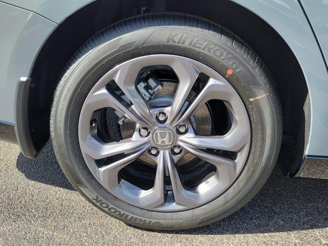 new 2026 Honda Accord Hybrid car, priced at $38,142