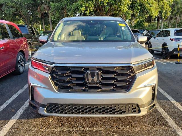 used 2024 Honda Pilot car, priced at $39,887
