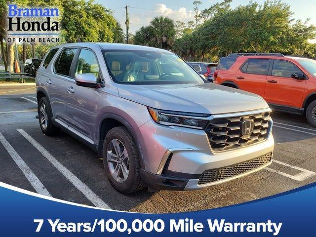 used 2024 Honda Pilot car, priced at $39,887