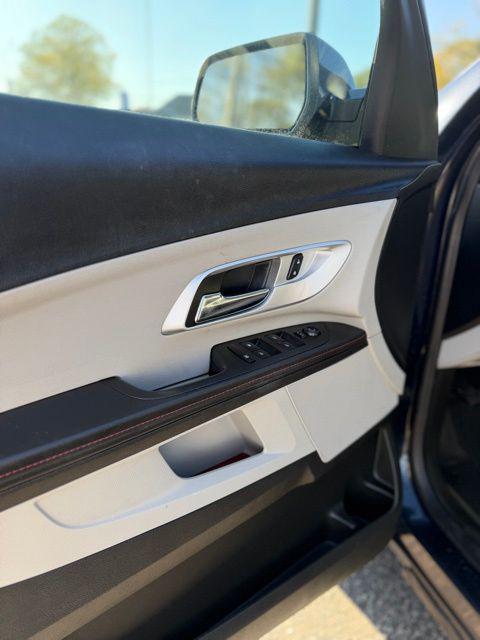 used 2015 Chevrolet Equinox car, priced at $9,895