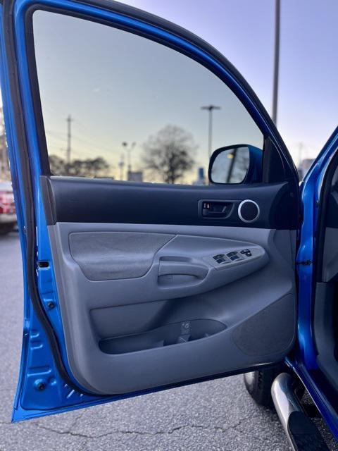 used 2007 Toyota Tacoma car, priced at $13,995