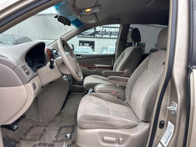 used 2004 Toyota Sienna car, priced at $4,995