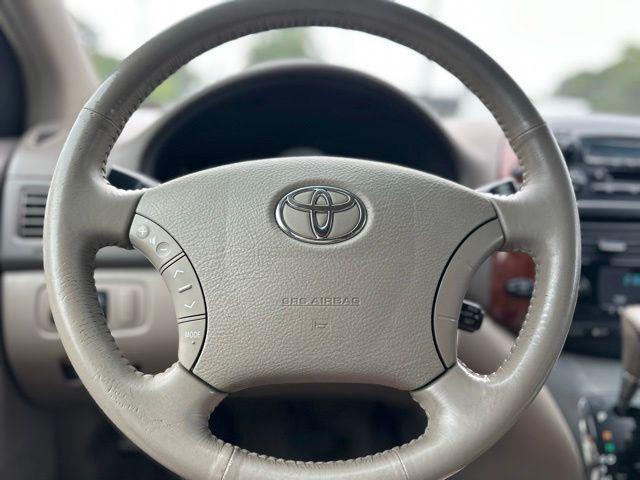 used 2004 Toyota Sienna car, priced at $4,995