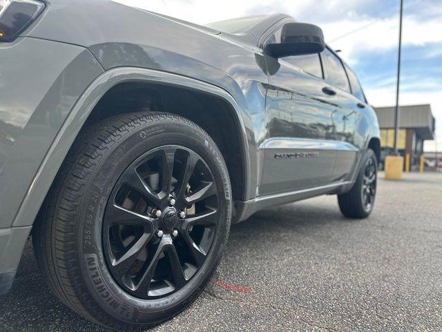 used 2020 Jeep Grand Cherokee car, priced at $14,500
