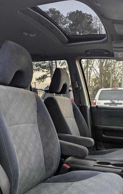 used 2006 Honda CR-V car, priced at $3,595