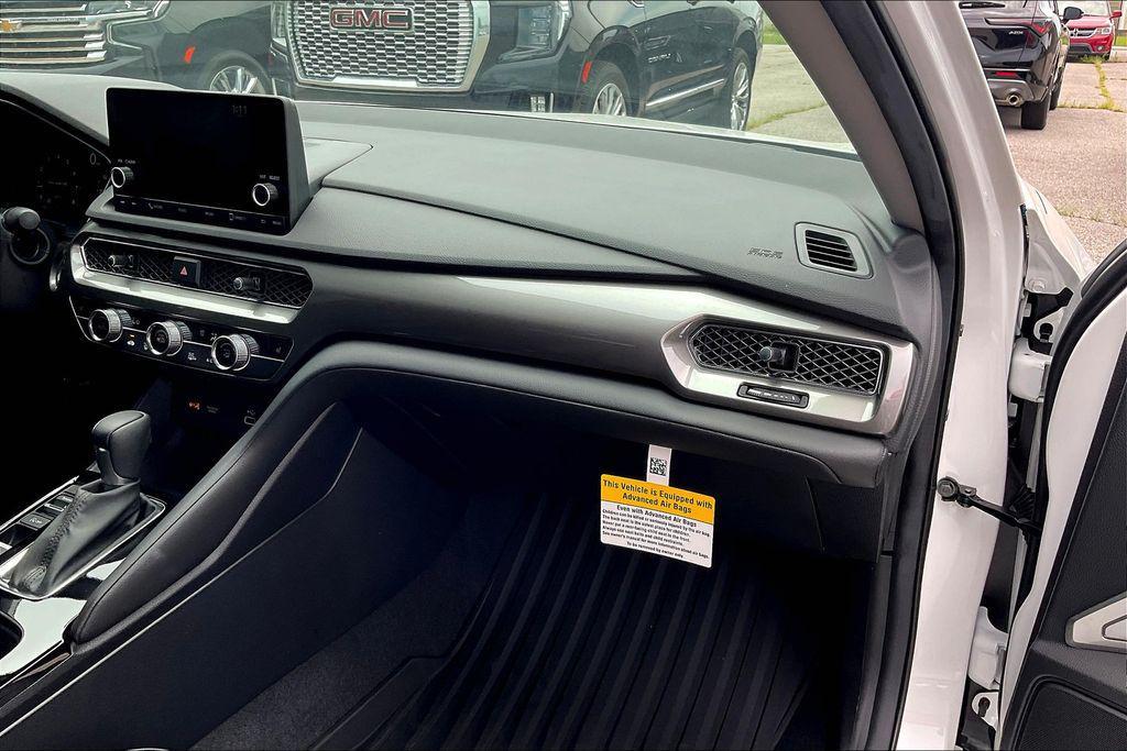 new 2025 Acura Integra car, priced at $35,195