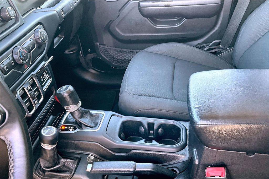 used 2019 Jeep Wrangler Unlimited car, priced at $21,225