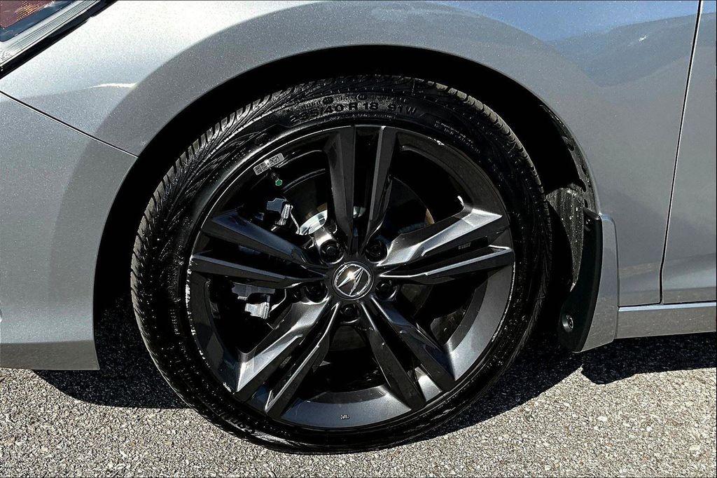 used 2025 Acura Integra car, priced at $31,000