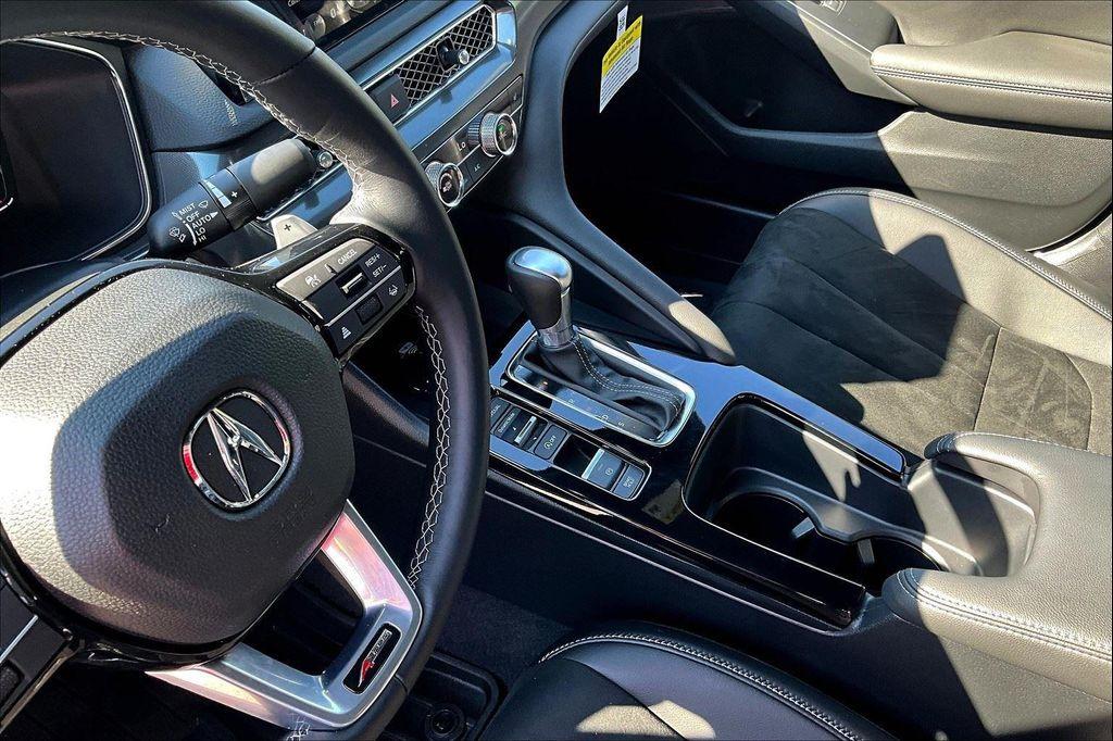 used 2025 Acura Integra car, priced at $31,000