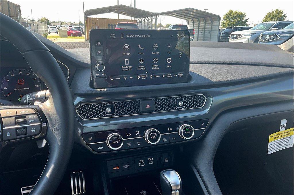 used 2025 Acura Integra car, priced at $31,000