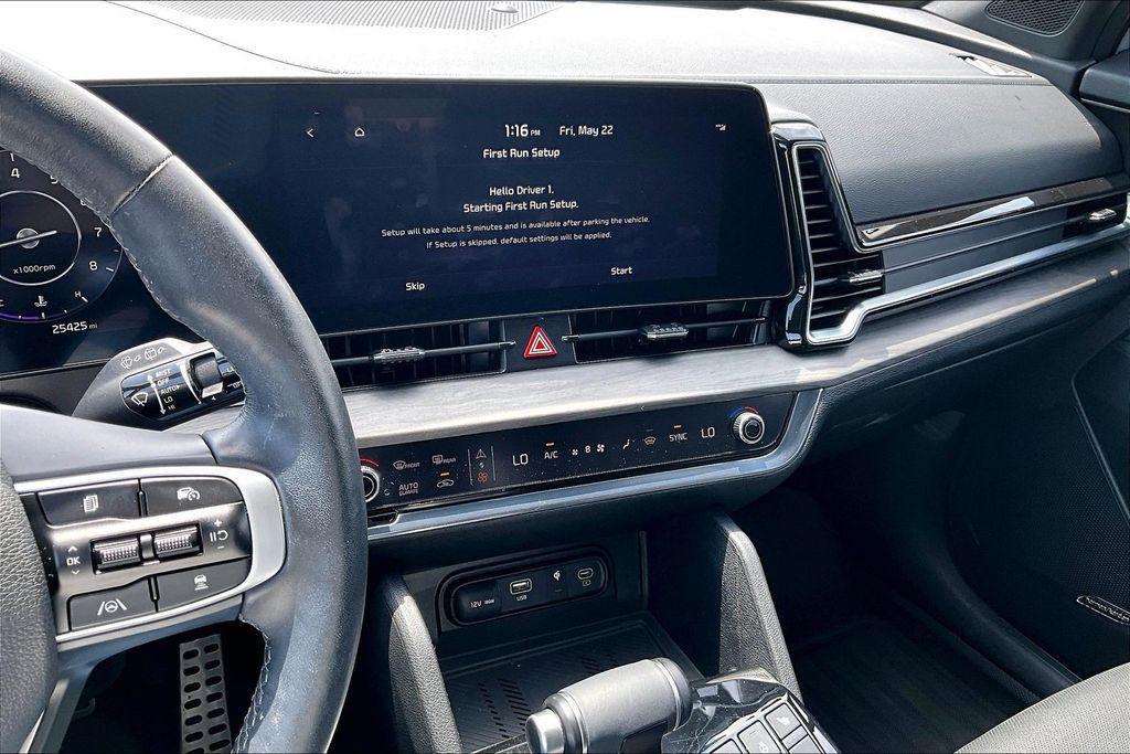 used 2024 Kia Sportage car, priced at $31,300