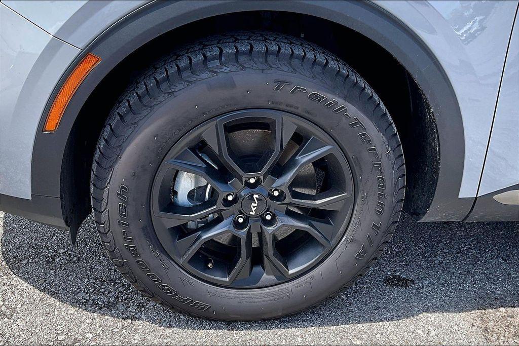 used 2024 Kia Sportage car, priced at $31,300