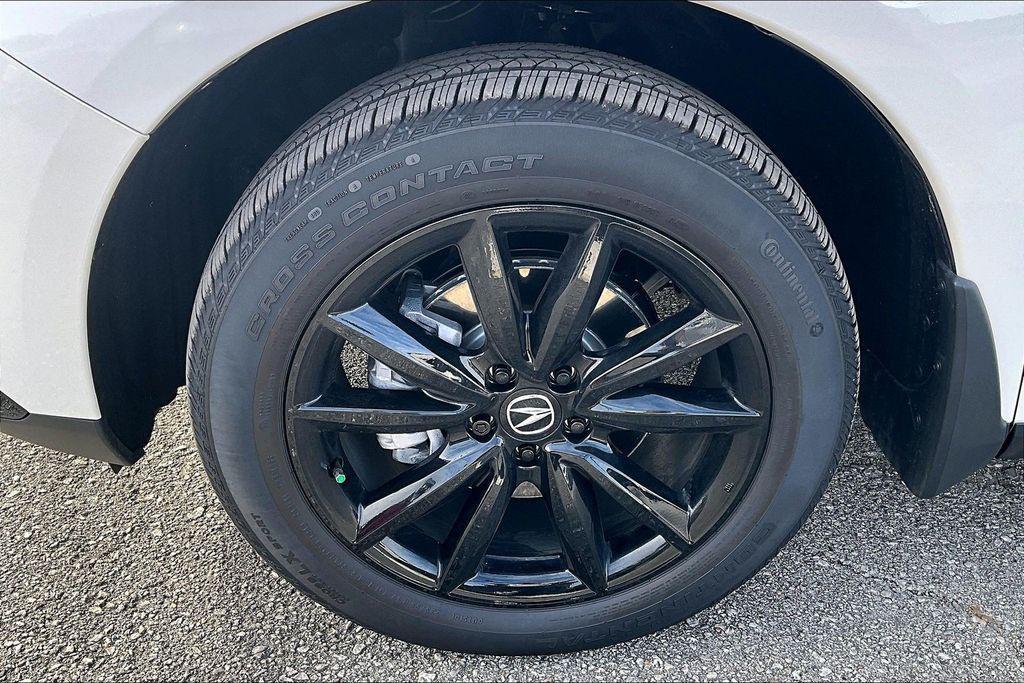 used 2025 Acura RDX car, priced at $38,150