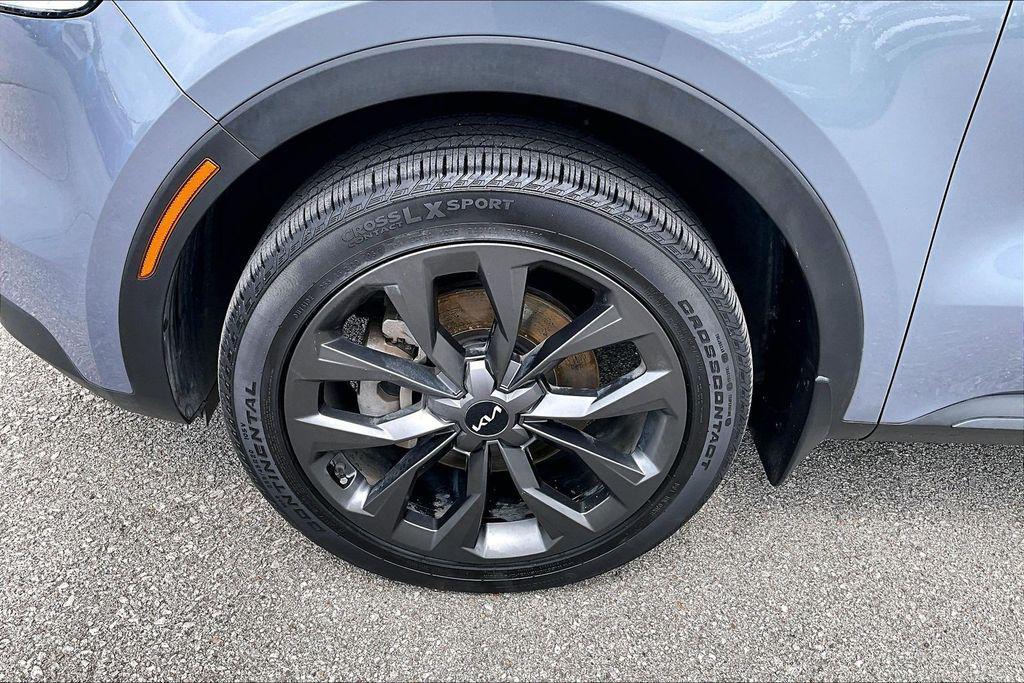 used 2023 Kia Sorento car, priced at $28,700