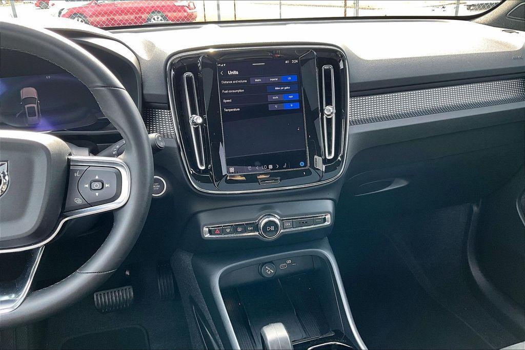 used 2025 Volvo XC40 car, priced at $31,600