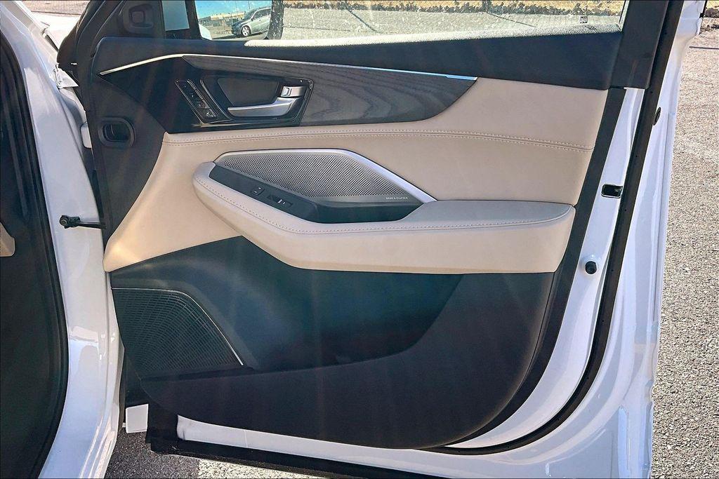 new 2026 Acura MDX car, priced at $70,300