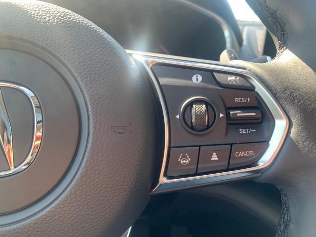 used 2022 Acura MDX car, priced at $31,500