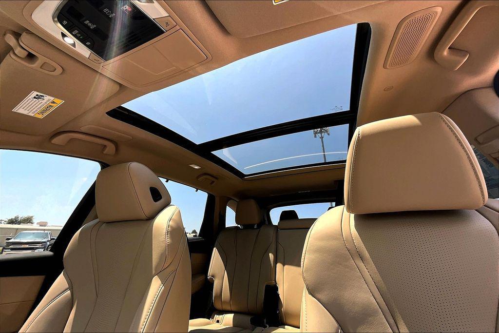 new 2025 Acura MDX car, priced at $56,149