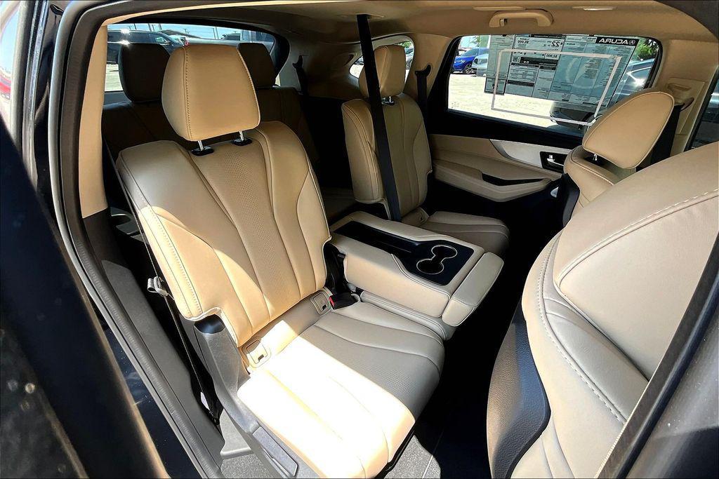 new 2025 Acura MDX car, priced at $56,149