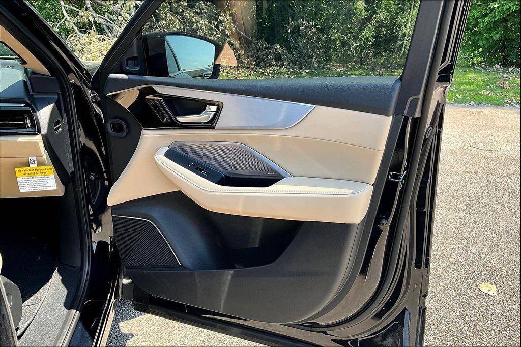 new 2025 Acura MDX car, priced at $52,200