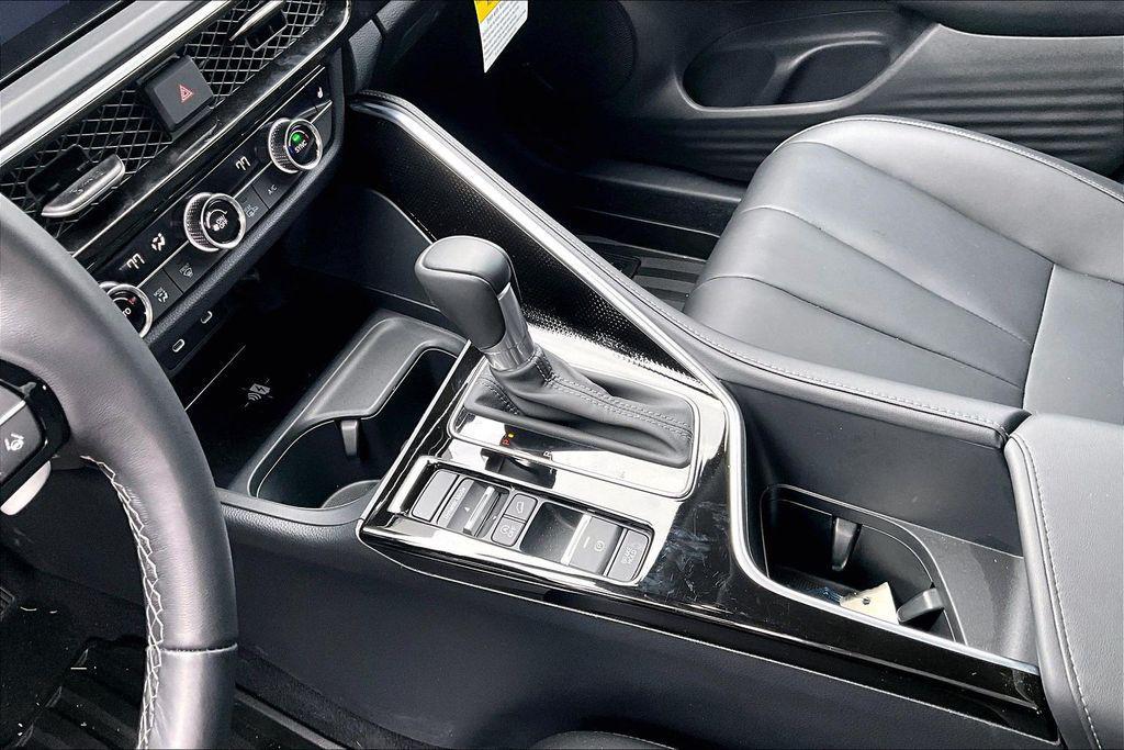 used 2025 Acura ADX car, priced at $31,000