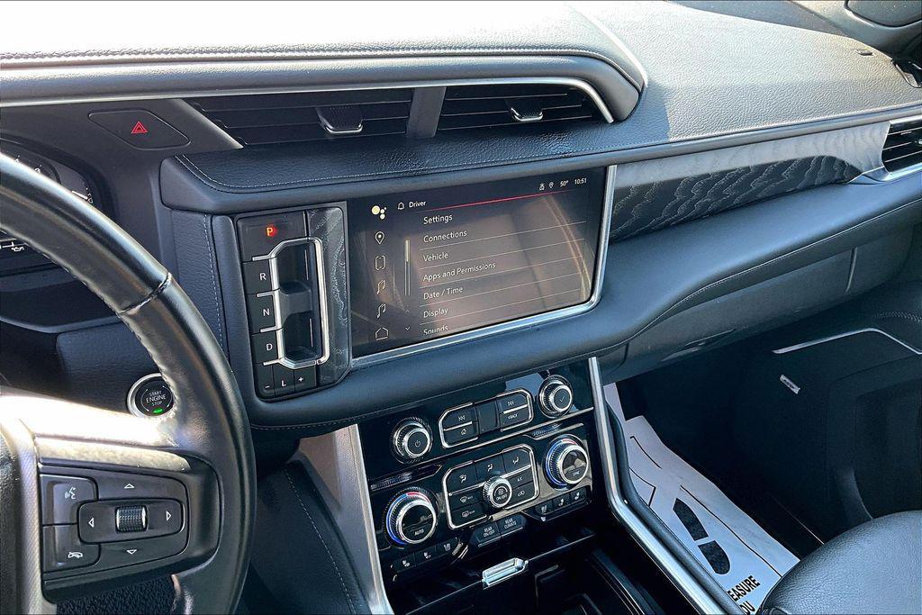 used 2024 GMC Yukon car, priced at $60,399