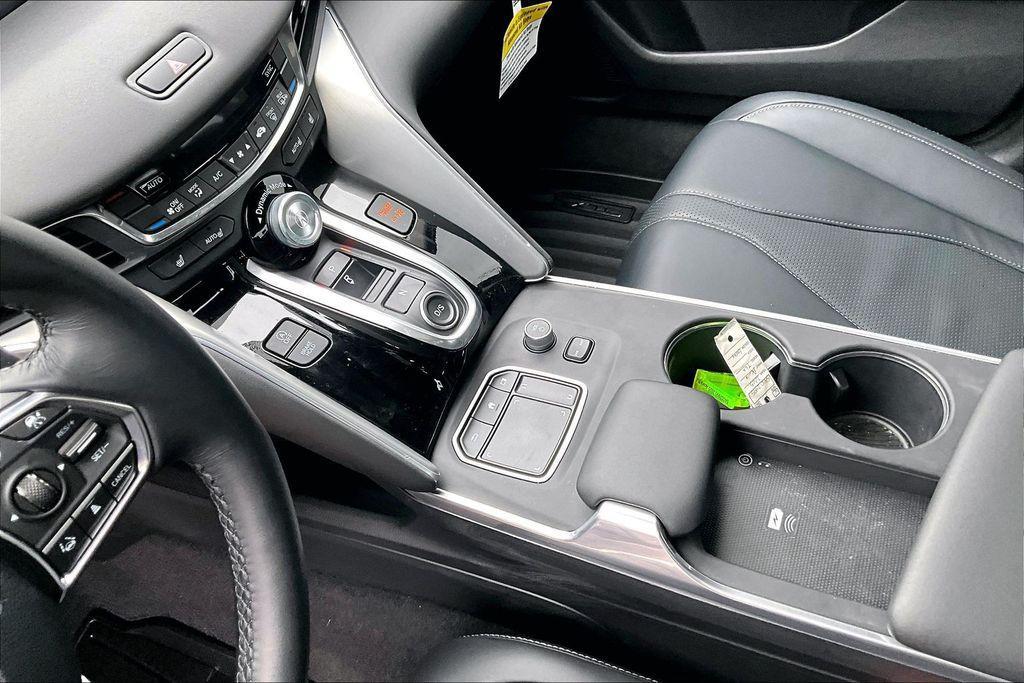 used 2025 Acura TLX car, priced at $40,075